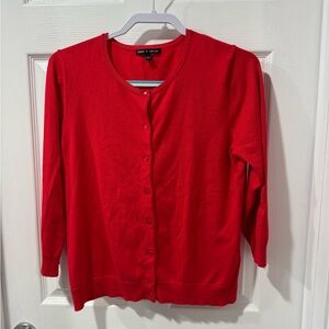 Cable & Gauge Vibrant Red Women's Cardigan, size L